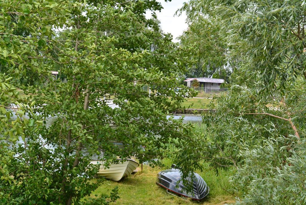 Sloneczny Wodnik Apartamento Braniewo Exterior foto